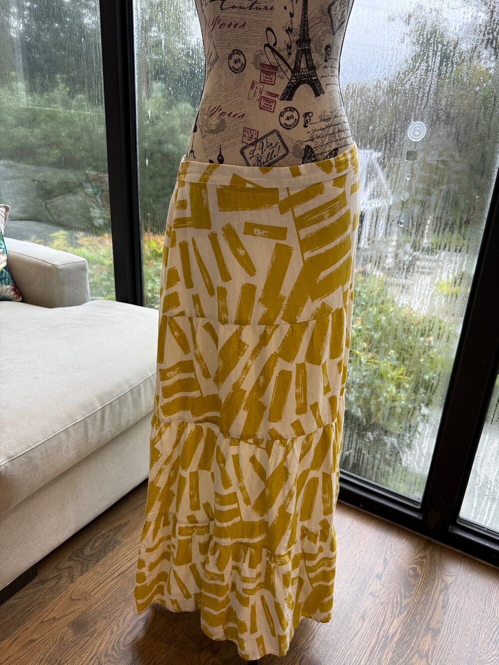 House of Harlow Marigold & White Maxi Skirt Lined Large